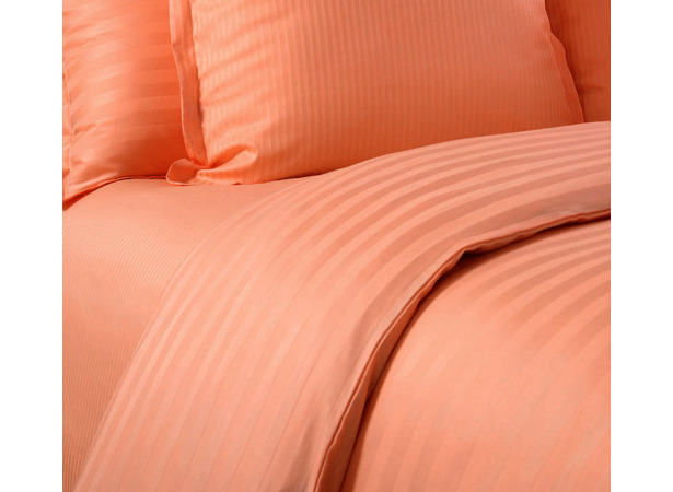 Комплект постельного белья Нежный персик страйп-сатин евро макси