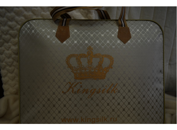Покрывало Kingsilk AT 220х240 см + 2 наволочки 50х70 см