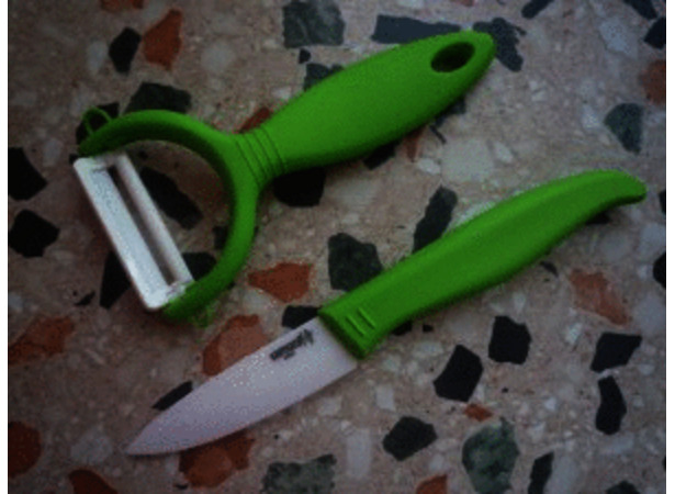 Набор Фруктовый нож и овощечистка Samura Eco циркониевая керамика зеленые рукояти