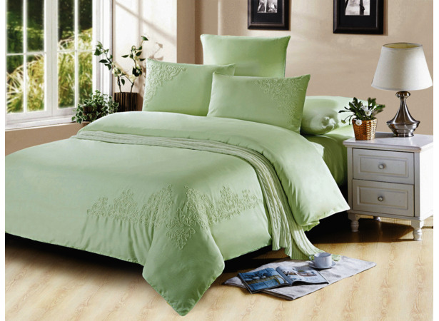 Комплект постельного белья Cleo Зеленый модал с вышивкой евро макси