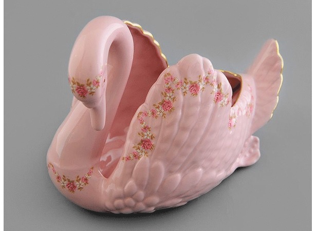 Лебедь конфетница Соната Розовый фарфор 0158
