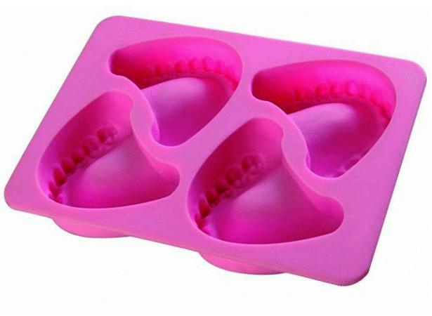 Форма для льда Челюсти Silicone 15х11х2 см