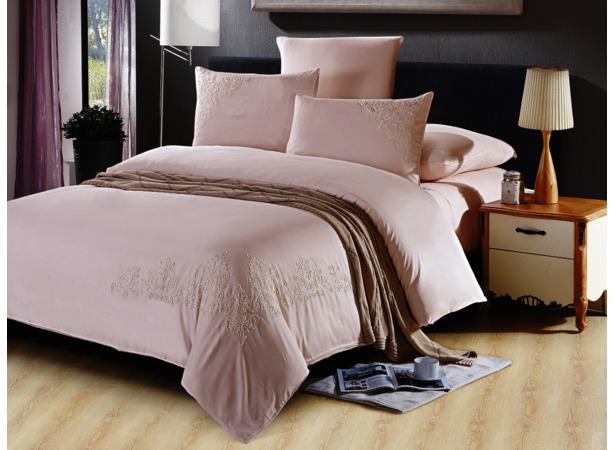 Комплект постельного белья Cleo Светло-розовый модал с вышивкой евро макси
